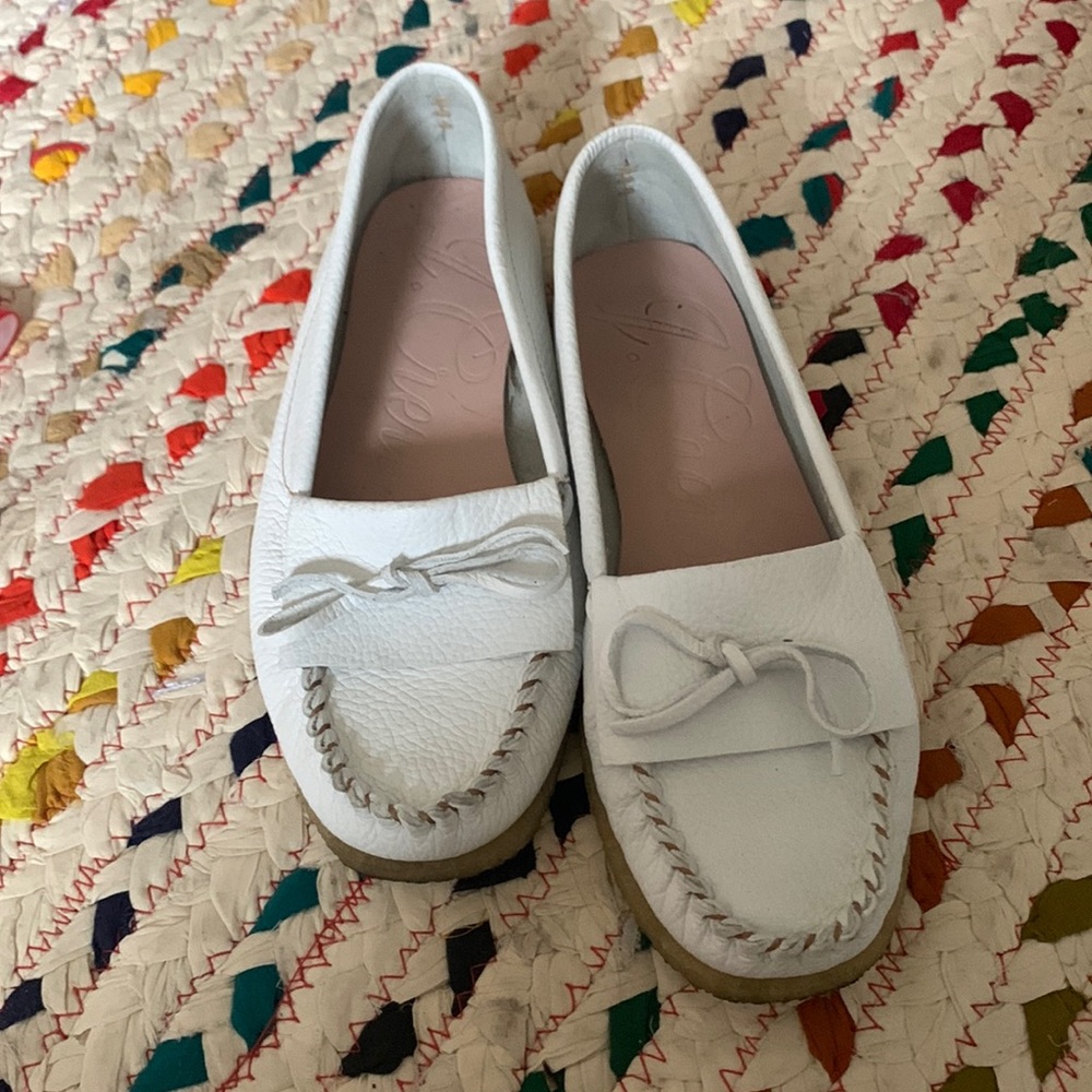 J Crew white leather loafers moccasins size 8